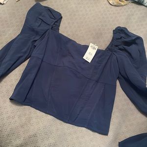 Abercrombie Navy Long Sleeve Cropped top